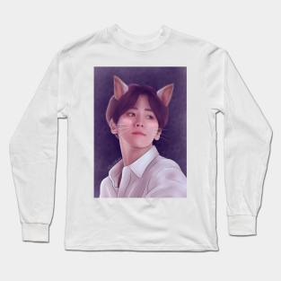 Kitten Baek Long Sleeve T-Shirt